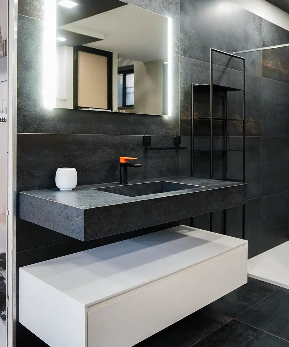 mobili sospesi moderni bagno a torino